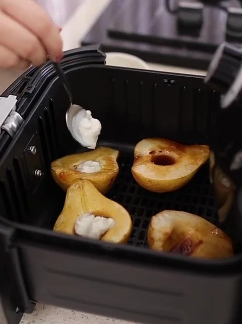 Receita de Pera com Gorgonzola na Air Fryer