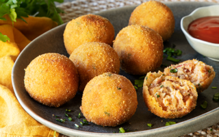 Receita de Bolinho de Alheira na Air Fryer